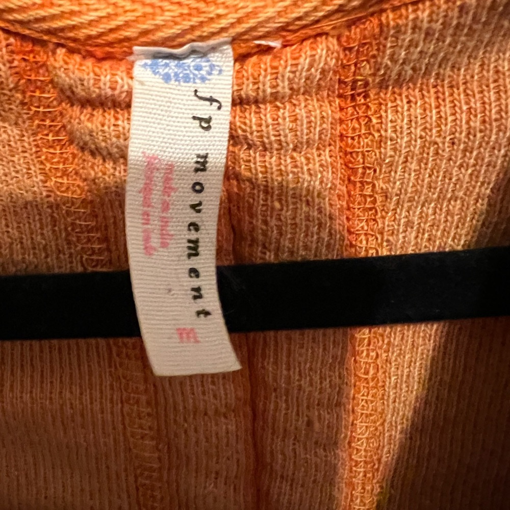 #452 Free People Movement Half Court Sweat in Paprika size Medium - Picture 7 of 7